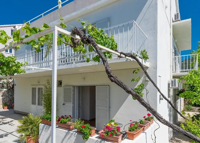 Nikola Stipisic Hvar Town