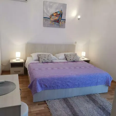 Apartman Nikola Stipisic *