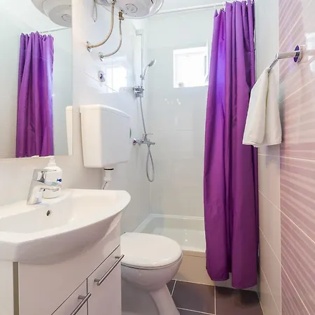 Apartman Nikola Stipisic *