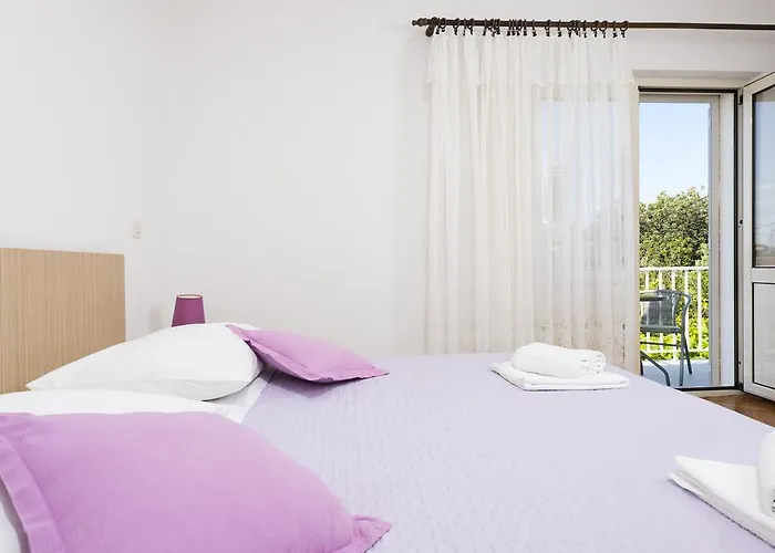 Nikola Stipisic هفار